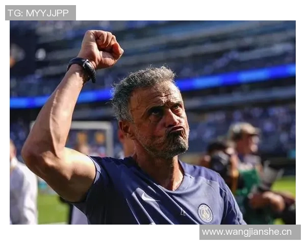 恩里克盛赞维蒂尼亚为世界顶级中场巴黎需树立独特身份认同 恩里克盛赞维蒂尼亚为世界顶级中场巴黎需树立独特身份认同