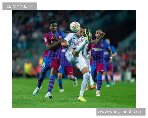 早报:萨拉赫助力埃及晋级世界杯巴萨客战黄潜将移师美国进行 早报:萨拉赫助力埃及晋级世界杯巴萨客战黄潜将移师美国进行