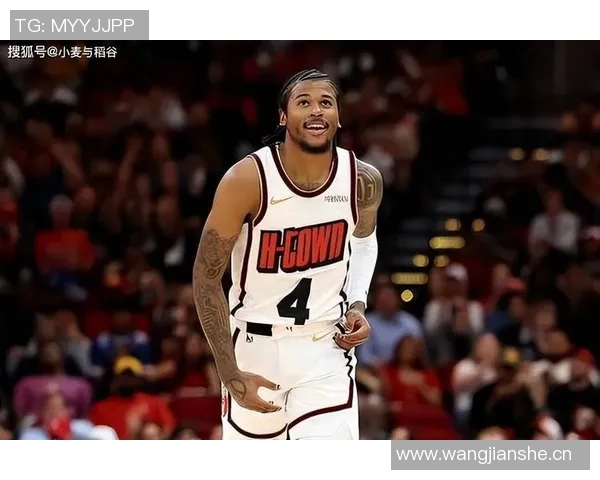 布克盛赞马威充满活力展现内线全能特质令人期待 布克盛赞马威充满活力展现内线全能特质令人期待