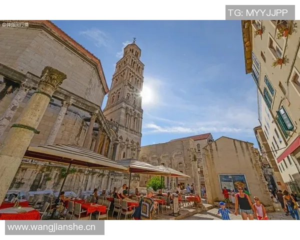 斯普利特的战术理念:快速决策与频繁移动成就独特风格 斯普利特的战术理念:快速决策与频繁移动成就独特风格