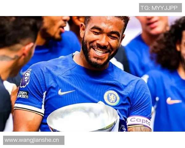 里斯詹姆斯庆祝200场比赛成就感谢所有支持者的热爱与陪伴 里斯詹姆斯庆祝200场比赛成就感谢所有支持者的热爱与陪伴