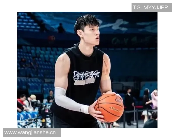 媒体人分析曾凡博得分机会不足原因强调积极性是关键因素 媒体人分析曾凡博得分机会不足原因强调积极性是关键因素