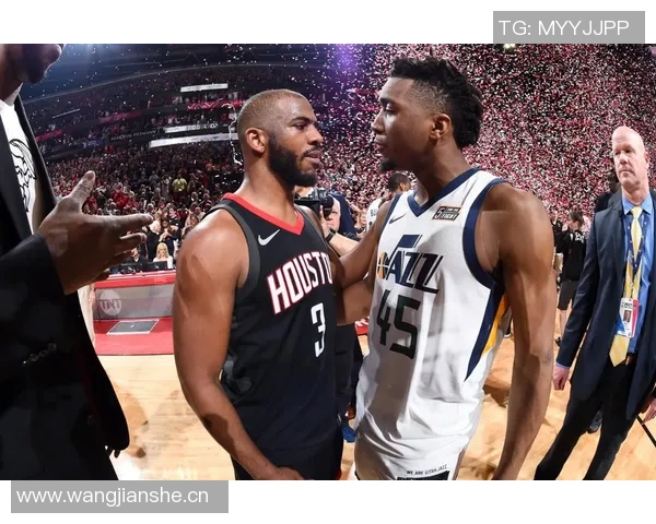 保罗坦言新赛季愿意全场领防对手展现团队精神