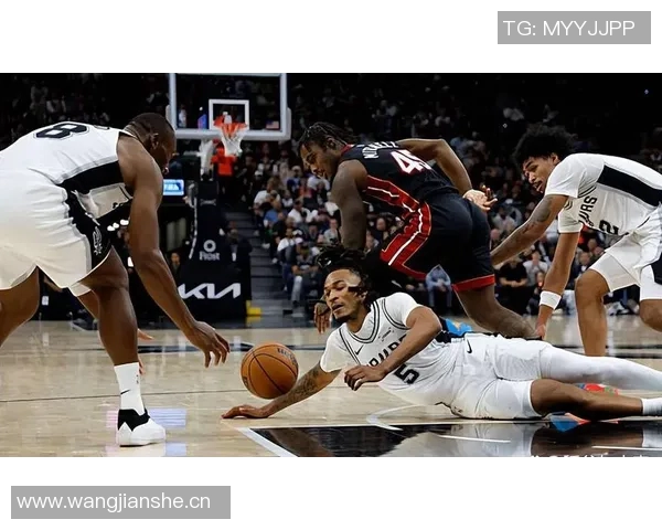 马刺助攻仅17次创纪录终止连续20助攻场次停留在237场 马刺助攻仅17次创纪录终止连续20助攻场次停留在237场