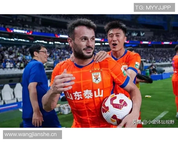 刘洋与卡扎伊什维利互换国家队球衣合影引发热议是走还是留的抉择时刻