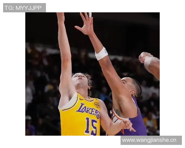 奥特赞赏狄龙强硬作风与求胜欲望展现出独特魅力与团队精神